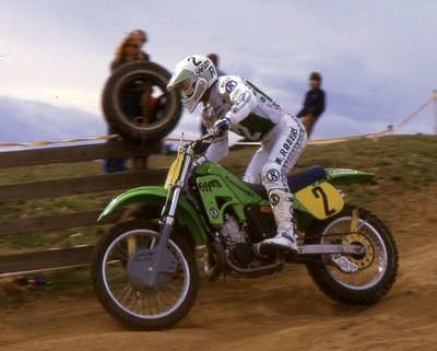 GJ00.jpg