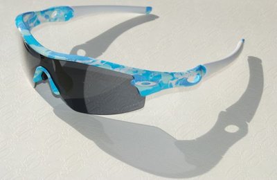 Radar Pitch MPH Bright Blue Night Camo - Grey.jpg